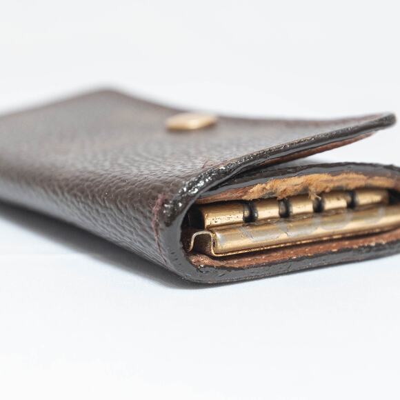 Authentic Louis Vuitton Monogram Multicles 4 Key Holder 2002 - Picture 7 of 16